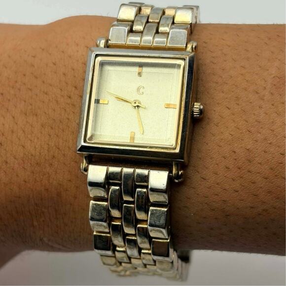 Gold Charming Charlie Watch - Picture 2 of 4